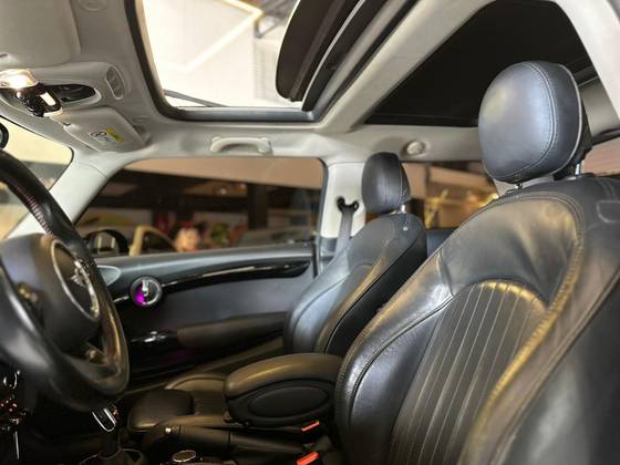 MINI COOPER 2.0 16V TWINPOWER GASOLINA JOHN COOPER WORKS 2P STEPTRONIC